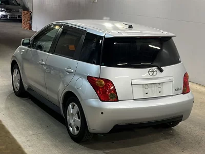 Toyota Ist