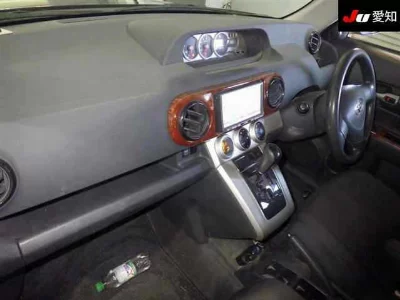 Toyota Corolla Rumion
