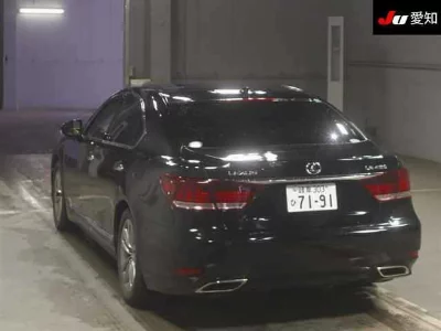 Lexus LS460L