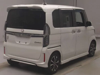 Honda N BOX CUSTOM