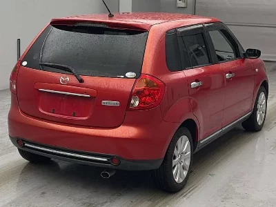 Mazda Verisa