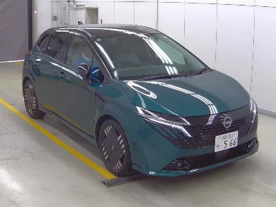 Nissan Aura