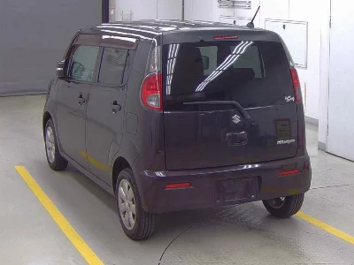 Suzuki MRWAGON