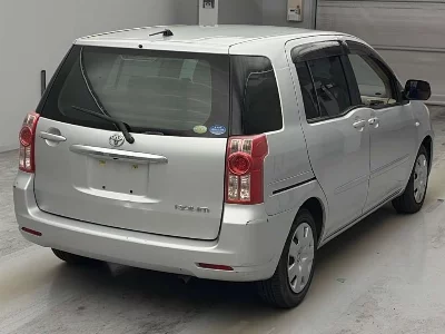 Toyota Raum