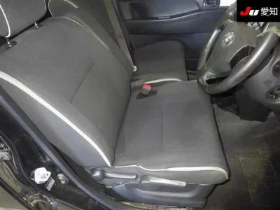 Toyota Pixis Space