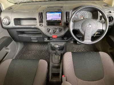 Nissan AD