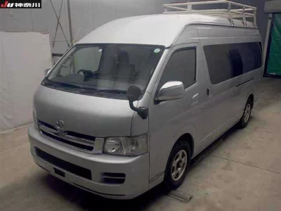 TOYOTA HIACE WAGON