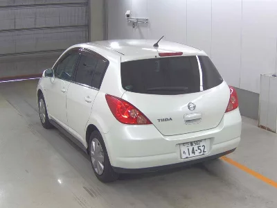 Nissan Tiida