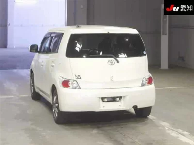 Toyota bB