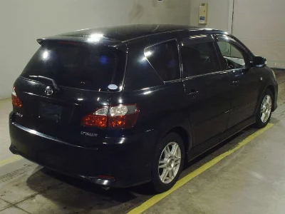 Toyota Ipsum