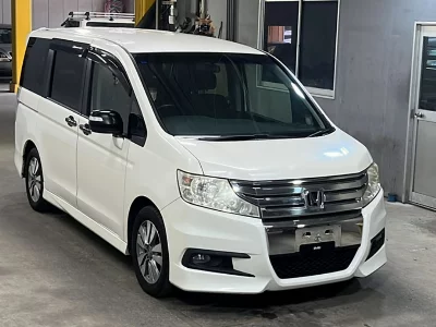 Honda STEPWGN SPADA