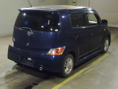 Toyota bB