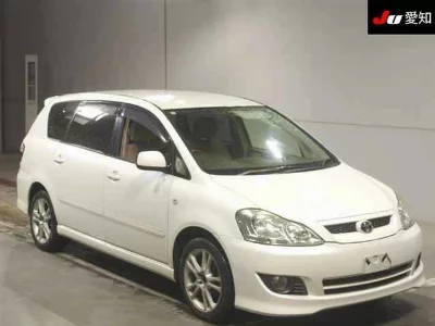 Toyota Ipsum