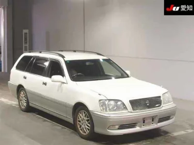 Toyota Crown Estate
