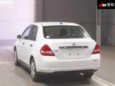 Nissan Tiida Latio