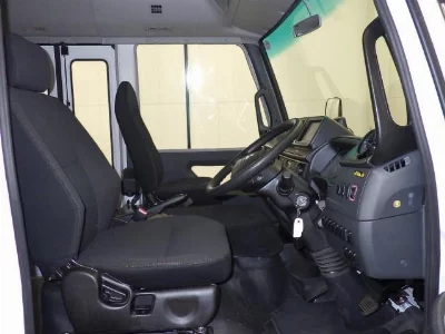 Mitsubishi FUSO ROSA