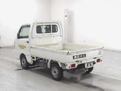 Mazda Scrum Truck