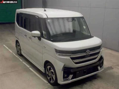 Suzuki Spacia Custom