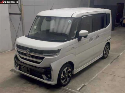 Suzuki Spacia Custom