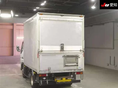 Mitsubishi Fuso Canter