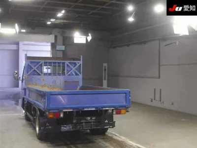 Mitsubishi Fuso Canter