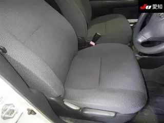 Toyota Succeed 2005