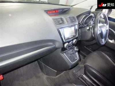 NISSAN LAFESTA