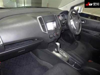 Nissan WINGROAD