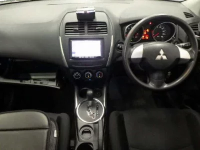 Mitsubishi RVR