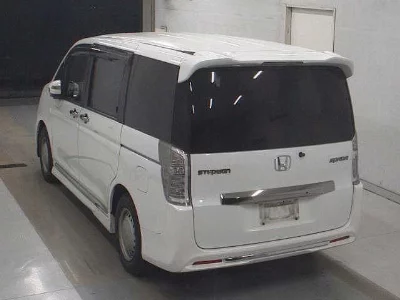 Honda STEPWGN SPADA