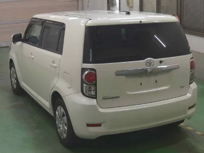 Toyota Corolla Rumion