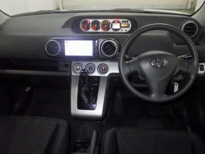 Toyota Corolla Rumion
