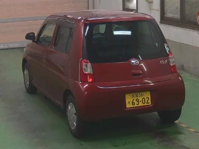 DAIHATSU ESSE
