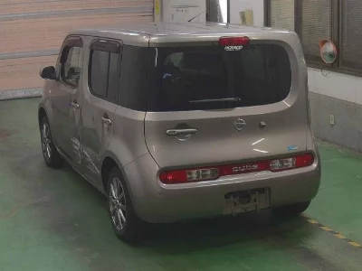 NISSAN CUBE