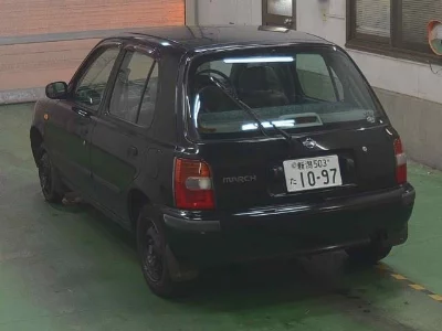 Nissan March
