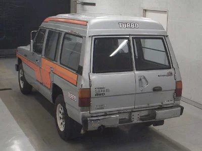 NISSAN SAFARI