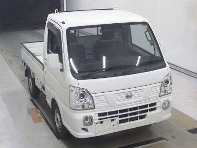 NISSAN NT100 CLIPPER