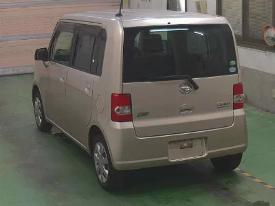 DAIHATSU MOVE CONTE