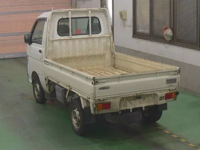 DAIHATSU HIJET TRUCK
