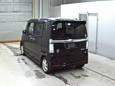 Honda N BOX CUSTOM