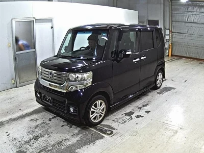 Honda N BOX CUSTOM