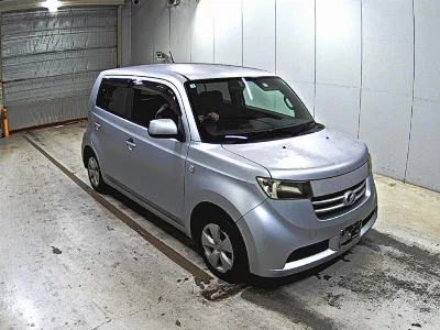 Toyota bB