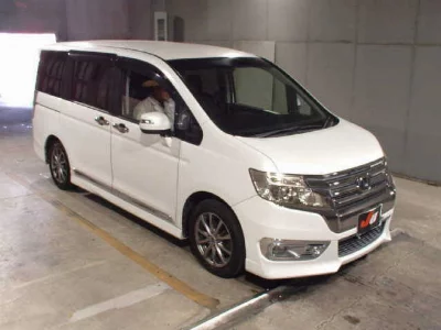 Honda STEPWGN SPADA