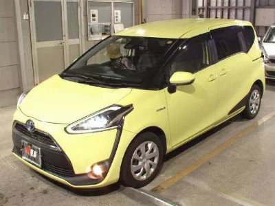 Toyota Sienta