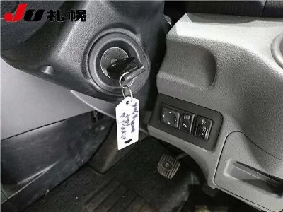 NISSAN NV200 VANETTE VAN