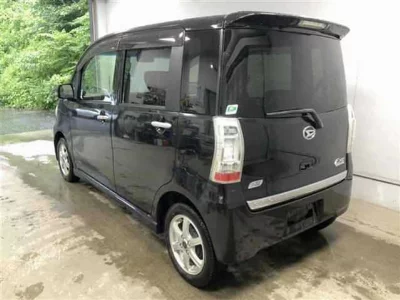 DAIHATSU TANTO EXE