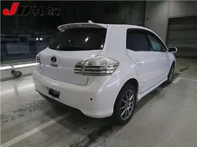 Toyota Blade