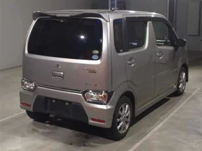 SUZUKI WAGON R STINGRAY