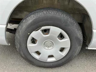 TOYOTA HIACE WAGON