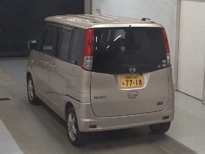 NISSAN ROOX